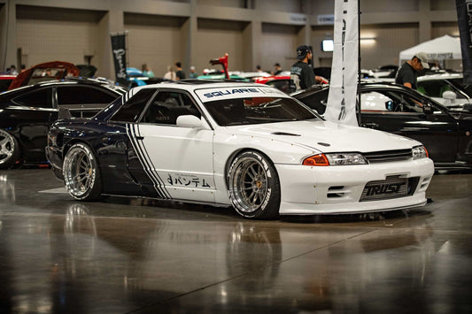 Hexis Glacier White Gloss Vinyl Wrap | HX20003B