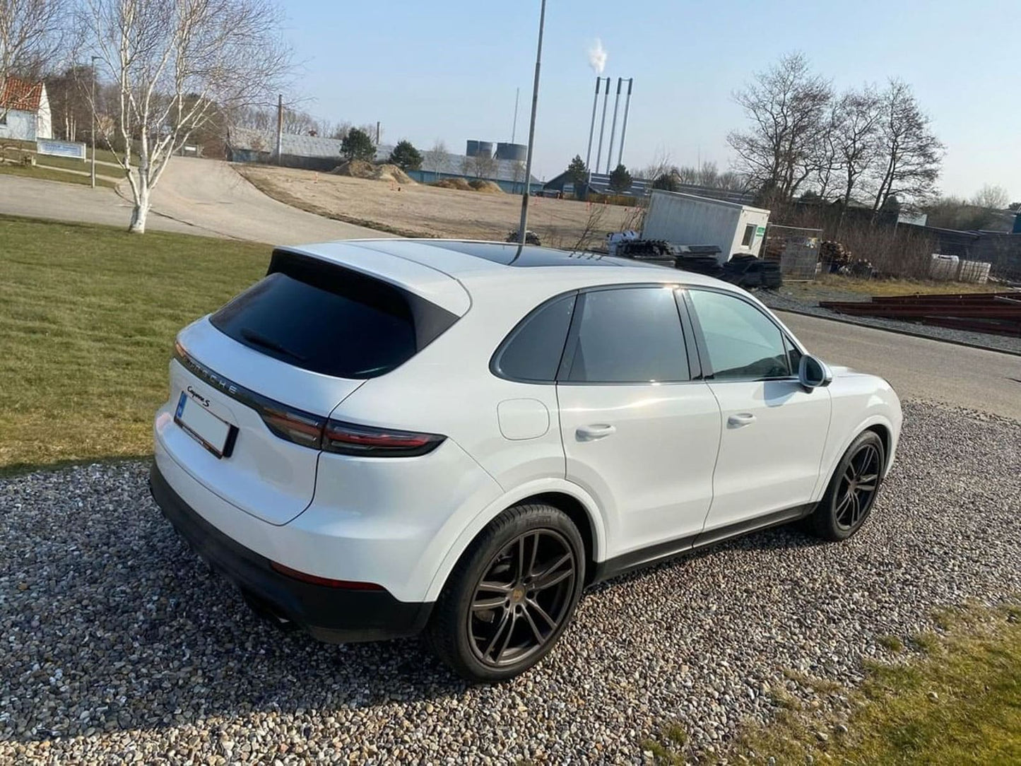 Hexis Mountain Peak White Gloss Vinyl Wrap | HX20012B