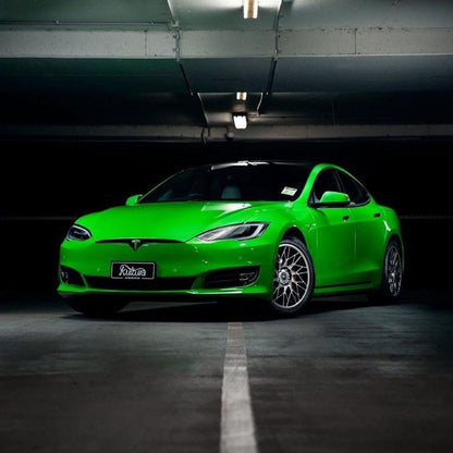 Hexis Apple Green Gloss Vinyl Wrap | HX20369B