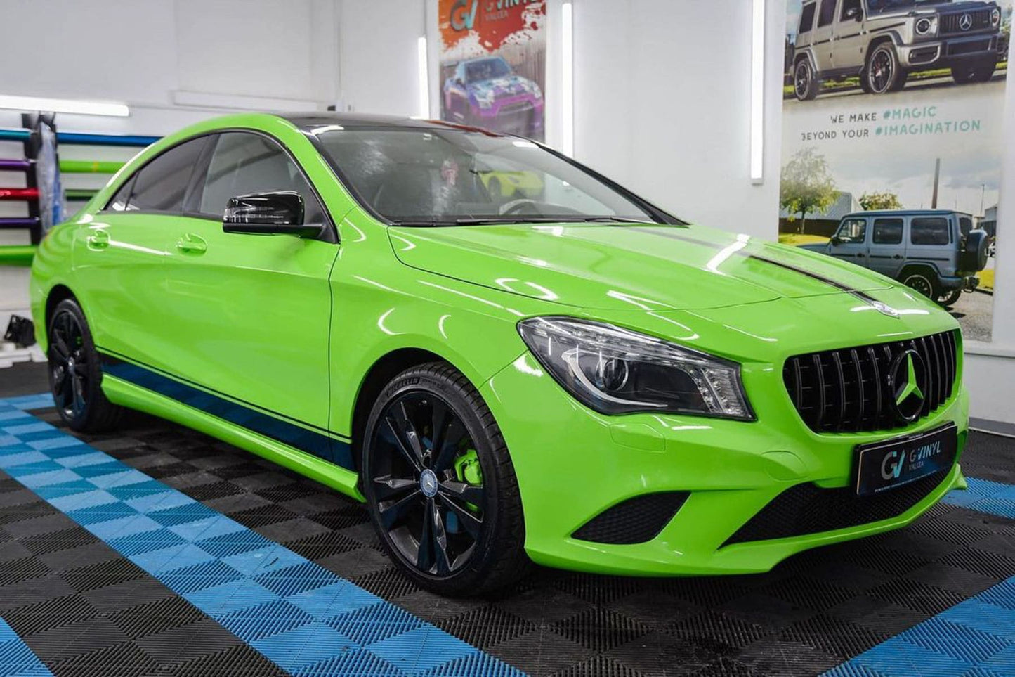 Hexis Kiwi Green Gloss Vinyl Wrap | HX20375B