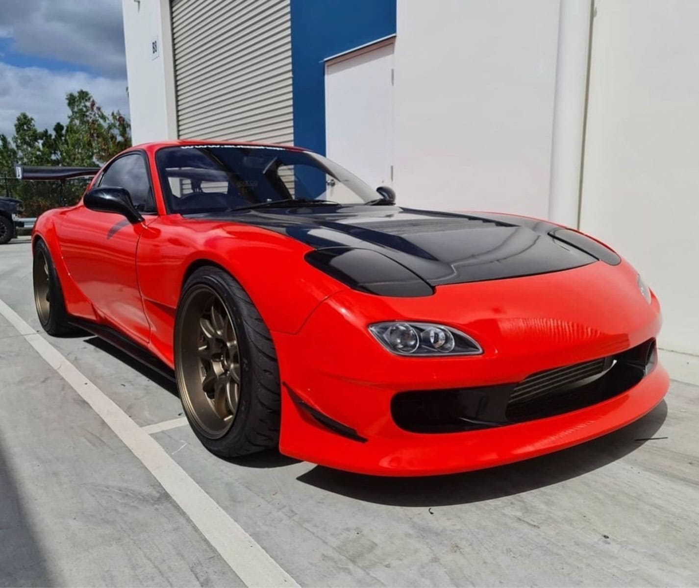 Hexis Race Red Gloss Vinyl Wrap | HX20R05B
