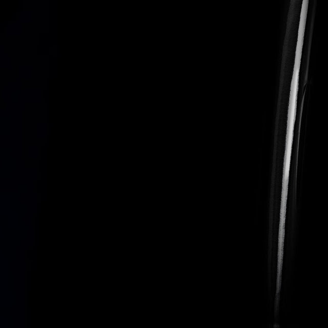 Avery Dennison SW900 Obsidian Black Gloss Vinyl Wrap | SW900-191-O