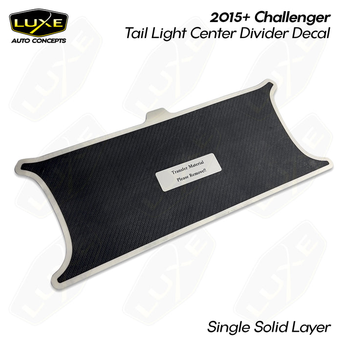 Calcomanía del divisor central de la luz trasera del Challenger 2015+ - Una capa